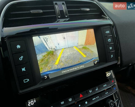 Синій Ягуар XE, об'ємом двигуна 2 л та пробігом 74 тис. км за 14800 $, фото 39 на Automoto.ua