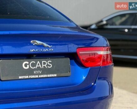 Синий Ягуар XE, объемом двигателя 2 л и пробегом 137 тыс. км за 14900 $, фото 12 на Automoto.ua