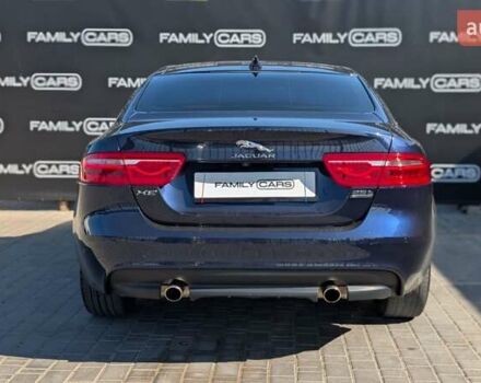 Синий Ягуар XE, объемом двигателя 2 л и пробегом 74 тыс. км за 18600 $, фото 3 на Automoto.ua