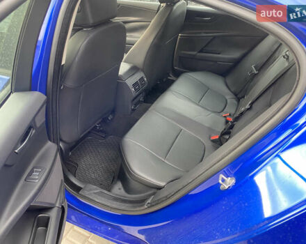 Синий Ягуар XE, объемом двигателя 2 л и пробегом 100 тыс. км за 15000 $, фото 7 на Automoto.ua
