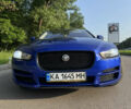 Синий Ягуар XE, объемом двигателя 2 л и пробегом 137 тыс. км за 15999 $, фото 1 на Automoto.ua