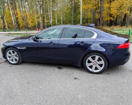 Синій Ягуар XE, об'ємом двигуна 2 л та пробігом 80 тис. км за 16600 $, фото 2 на Automoto.ua