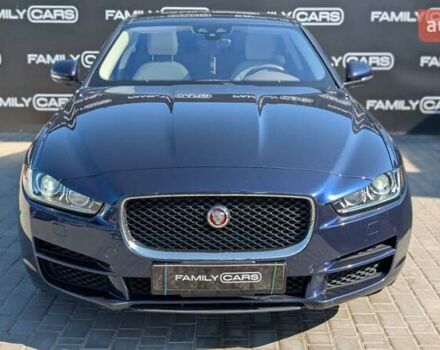 Синий Ягуар XE, объемом двигателя 2 л и пробегом 74 тыс. км за 18600 $, фото 6 на Automoto.ua