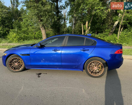Синий Ягуар XE, объемом двигателя 2 л и пробегом 137 тыс. км за 15999 $, фото 11 на Automoto.ua