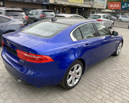 Синий Ягуар XE, объемом двигателя 2 л и пробегом 100 тыс. км за 15000 $, фото 4 на Automoto.ua