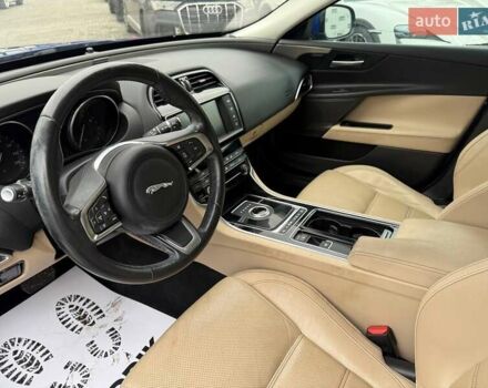 Ягуар XE 2018 в Луцке на Automoto.ua Синий Ягуар XE, объемом двигателя 2 л и пробегом 176 тыс. км за 9800 $, фото 14 на Automoto.ua