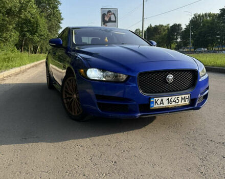 Синий Ягуар XE, объемом двигателя 2 л и пробегом 137 тыс. км за 15999 $, фото 3 на Automoto.ua