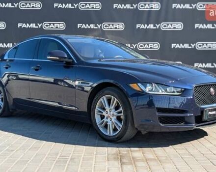 Синий Ягуар XE, объемом двигателя 2 л и пробегом 74 тыс. км за 18600 $, фото 5 на Automoto.ua