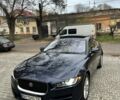 Синий Ягуар XE, объемом двигателя 2 л и пробегом 76 тыс. км за 16500 $, фото 1 на Automoto.ua
