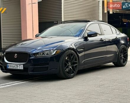 Синий Ягуар XE, объемом двигателя 3 л и пробегом 123 тыс. км за 16500 $, фото 1 на Automoto.ua