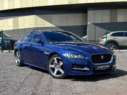 Синій Ягуар XE, об'ємом двигуна 0 л та пробігом 116 тис. км за 9978 $, фото 1 на Automoto.ua