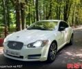 Белый Ягуар ХФ, объемом двигателя 3 л и пробегом 200 тыс. км за 6650 $, фото 1 на Automoto.ua