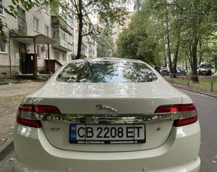Білий Ягуар ХФ, об'ємом двигуна 2.99 л та пробігом 298 тис. км за 10600 $, фото 4 на Automoto.ua