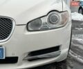 Білий Ягуар ХФ, об'ємом двигуна 3 л та пробігом 293 тис. км за 7990 $, фото 14 на Automoto.ua
