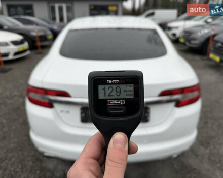 Білий Ягуар ХФ, об'ємом двигуна 3 л та пробігом 315 тис. км за 8000 $, фото 26 на Automoto.ua