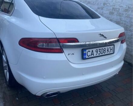 Білий Ягуар ХФ, об'ємом двигуна 3 л та пробігом 300 тис. км за 8000 $, фото 1 на Automoto.ua