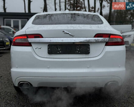 Білий Ягуар ХФ, об'ємом двигуна 3 л та пробігом 315 тис. км за 8000 $, фото 2 на Automoto.ua