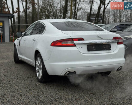 Білий Ягуар ХФ, об'ємом двигуна 3 л та пробігом 315 тис. км за 8000 $, фото 1 на Automoto.ua