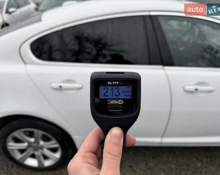 Білий Ягуар ХФ, об'ємом двигуна 3 л та пробігом 315 тис. км за 8000 $, фото 28 на Automoto.ua