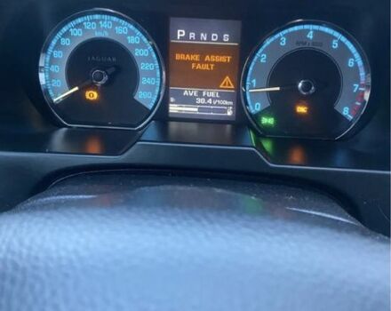 Білий Ягуар ХФ, об'ємом двигуна 3 л та пробігом 300 тис. км за 8000 $, фото 4 на Automoto.ua