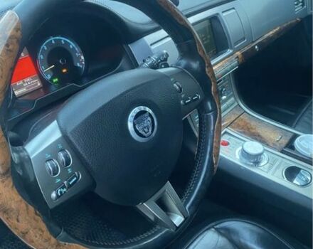 Білий Ягуар ХФ, об'ємом двигуна 3 л та пробігом 300 тис. км за 8000 $, фото 5 на Automoto.ua