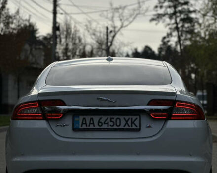 Белый Ягуар ХФ, объемом двигателя 3 л и пробегом 169 тыс. км за 11200 $, фото 15 на Automoto.ua