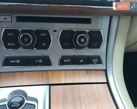 Ягуар ХФ 2012 в Киеве на Automoto.ua Белый Ягуар ХФ, объемом двигателя 3 л и пробегом 48 тыс. км за 24999 $, фото 27 на Automoto.ua