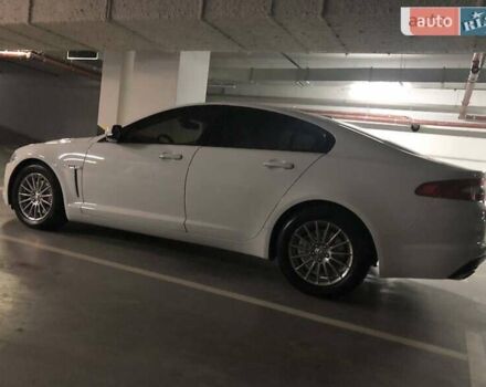 Ягуар ХФ 2012 в Киеве на Automoto.ua Белый Ягуар ХФ, объемом двигателя 3 л и пробегом 48 тыс. км за 24999 $, фото 8 на Automoto.ua