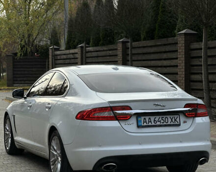 Белый Ягуар ХФ, объемом двигателя 3 л и пробегом 169 тыс. км за 11200 $, фото 16 на Automoto.ua