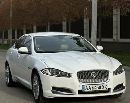 Белый Ягуар ХФ, объемом двигателя 3 л и пробегом 169 тыс. км за 11200 $, фото 7 на Automoto.ua