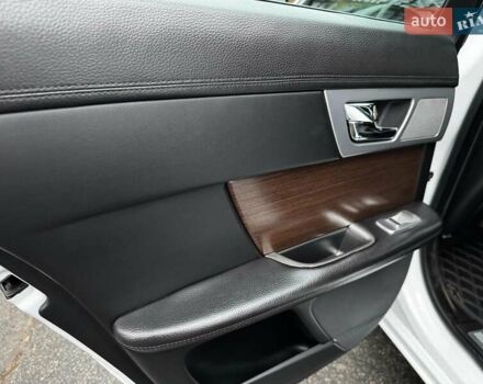 Білий Ягуар ХФ, об'ємом двигуна 2 л та пробігом 214 тис. км за 15990 $, фото 20 на Automoto.ua