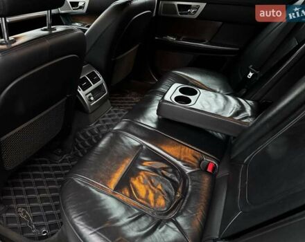 Білий Ягуар ХФ, об'ємом двигуна 2 л та пробігом 214 тис. км за 15990 $, фото 21 на Automoto.ua