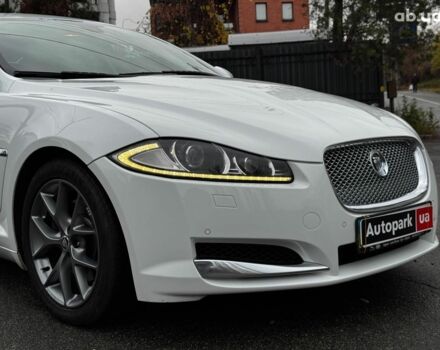 Білий Ягуар ХФ, об'ємом двигуна 2 л та пробігом 214 тис. км за 15990 $, фото 5 на Automoto.ua