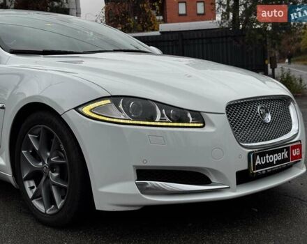 Білий Ягуар ХФ, об'ємом двигуна 2 л та пробігом 214 тис. км за 15990 $, фото 6 на Automoto.ua