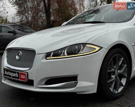 Білий Ягуар ХФ, об'ємом двигуна 2 л та пробігом 214 тис. км за 15990 $, фото 1 на Automoto.ua