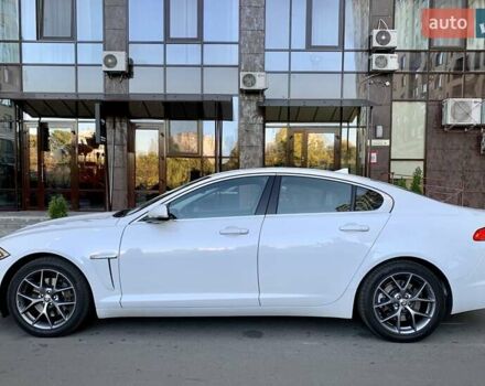 Белый Ягуар ХФ, объемом двигателя 2 л и пробегом 210 тыс. км за 16300 $, фото 7 на Automoto.ua