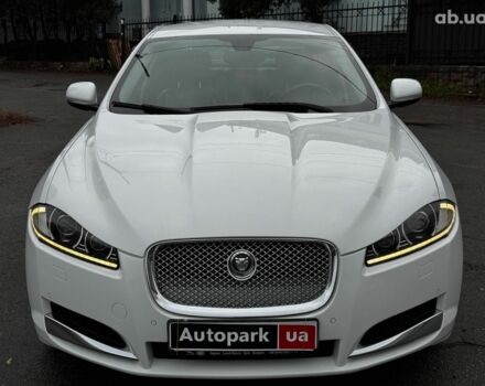 Білий Ягуар ХФ, об'ємом двигуна 2 л та пробігом 214 тис. км за 15990 $, фото 4 на Automoto.ua