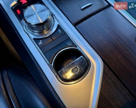 Белый Ягуар ХФ, объемом двигателя 2.18 л и пробегом 380 тыс. км за 10900 $, фото 44 на Automoto.ua