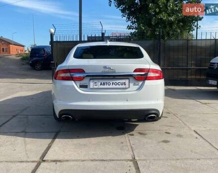 Білий Ягуар ХФ, об'ємом двигуна 3 л та пробігом 150 тис. км за 14690 $, фото 5 на Automoto.ua