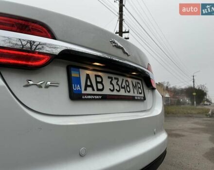 Белый Ягуар ХФ, объемом двигателя 2.18 л и пробегом 191 тыс. км за 11999 $, фото 9 на Automoto.ua