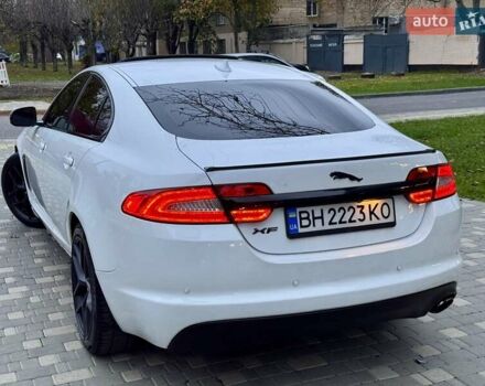 Белый Ягуар ХФ, объемом двигателя 2.18 л и пробегом 380 тыс. км за 10900 $, фото 25 на Automoto.ua