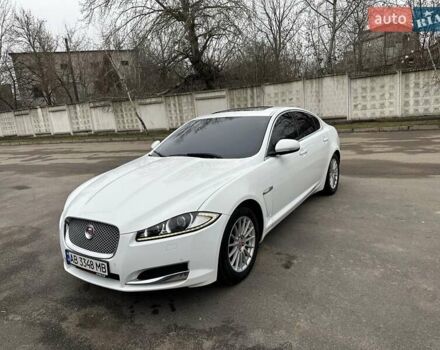 Белый Ягуар ХФ, объемом двигателя 2.18 л и пробегом 191 тыс. км за 11999 $, фото 1 на Automoto.ua