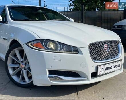 Білий Ягуар ХФ, об'ємом двигуна 3 л та пробігом 150 тис. км за 14690 $, фото 3 на Automoto.ua