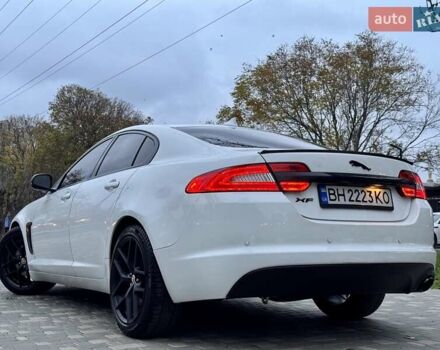 Белый Ягуар ХФ, объемом двигателя 2.18 л и пробегом 380 тыс. км за 10900 $, фото 26 на Automoto.ua