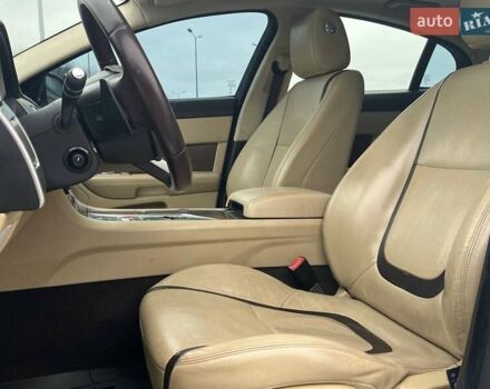 Белый Ягуар ХФ, объемом двигателя 3 л и пробегом 140 тыс. км за 14490 $, фото 11 на Automoto.ua