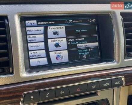 Білий Ягуар ХФ, об'ємом двигуна 3 л та пробігом 150 тис. км за 14690 $, фото 15 на Automoto.ua