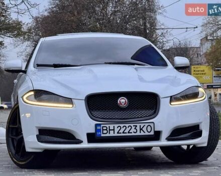 Белый Ягуар ХФ, объемом двигателя 2.18 л и пробегом 380 тыс. км за 10900 $, фото 21 на Automoto.ua