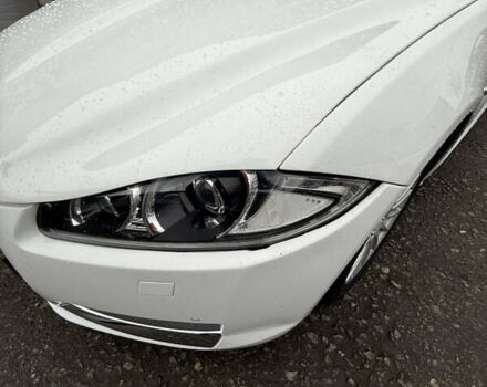 Белый Ягуар ХФ, объемом двигателя 2.18 л и пробегом 174 тыс. км за 13900 $, фото 8 на Automoto.ua