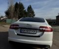 Белый Ягуар ХФ, объемом двигателя 2.18 л и пробегом 142 тыс. км за 16500 $, фото 3 на Automoto.ua