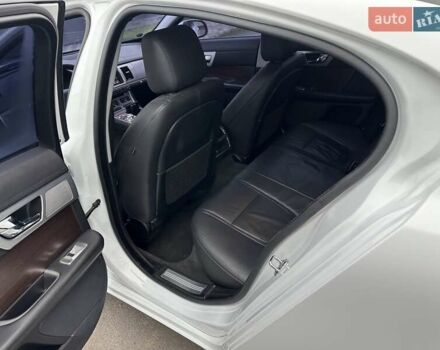 Белый Ягуар ХФ, объемом двигателя 2.18 л и пробегом 191 тыс. км за 11999 $, фото 20 на Automoto.ua